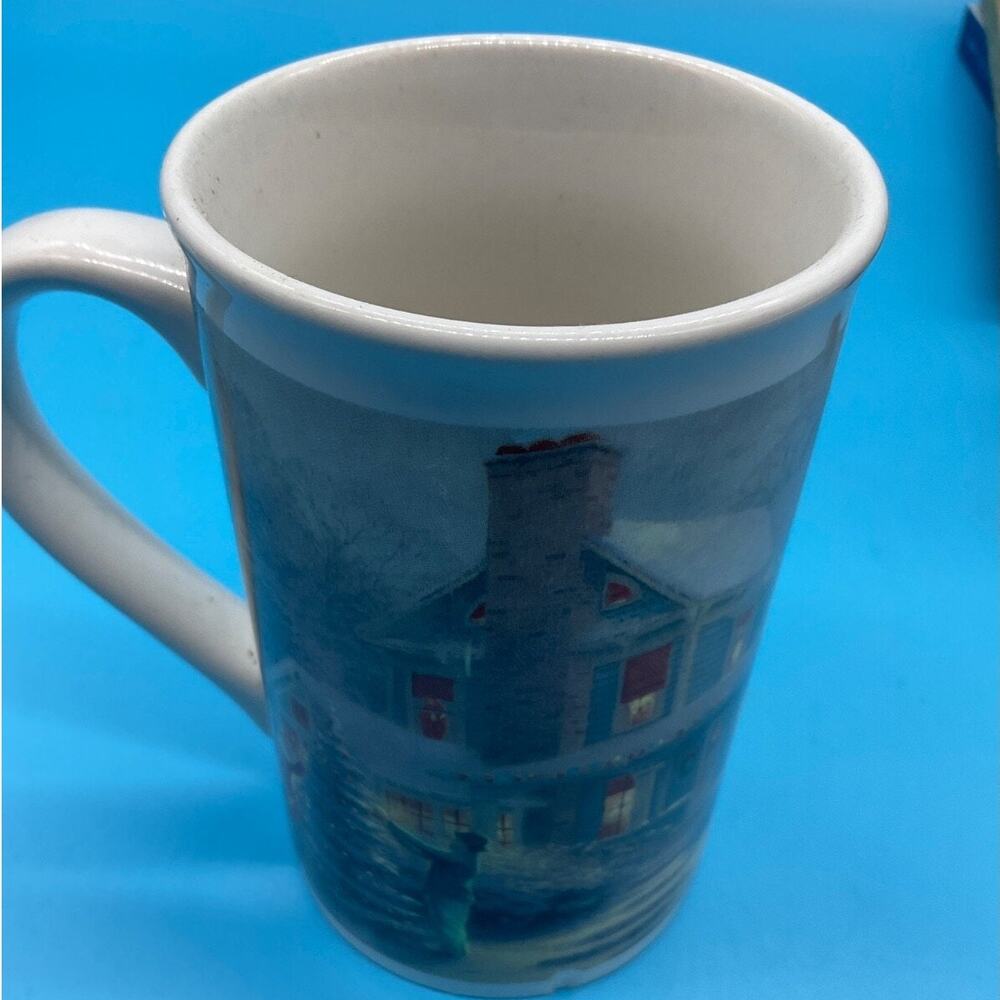 Thomas Kinkade‎ Christmas Mug 2010 Victorian Family Winter House Scene